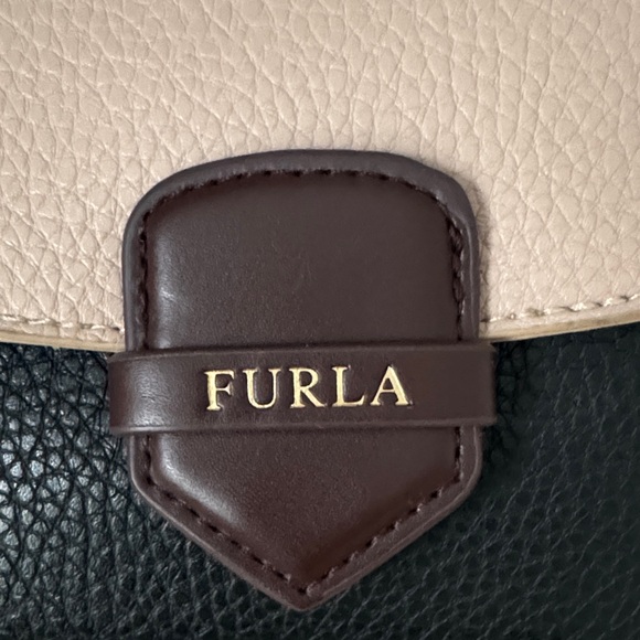 Furla Elegant Black and Tan Pouch/Crossbody Bag - Picture 3 of 10